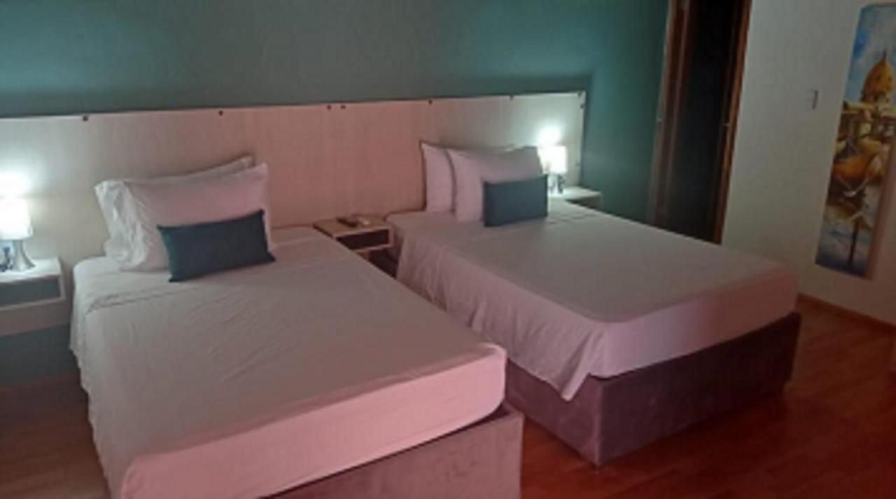 Pensión In Guest - Ca-5 Gethsemane With Breakfast Included And Wifi *